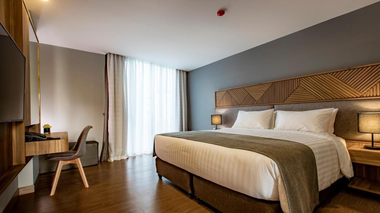 Deluxe Double Bed Room